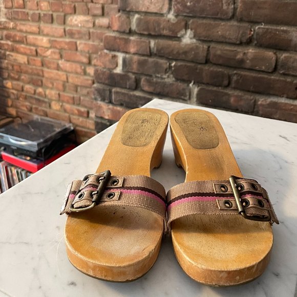 1990S WOODEN MULE SANDALS - Picture 1 of 7